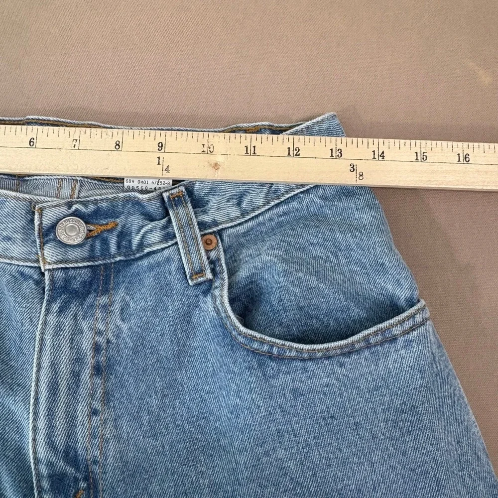 Vintage Levi's Jeans Mens 28x32 Blue 560 Loose Fit Tapered Leg‎ Light Wash Y2K